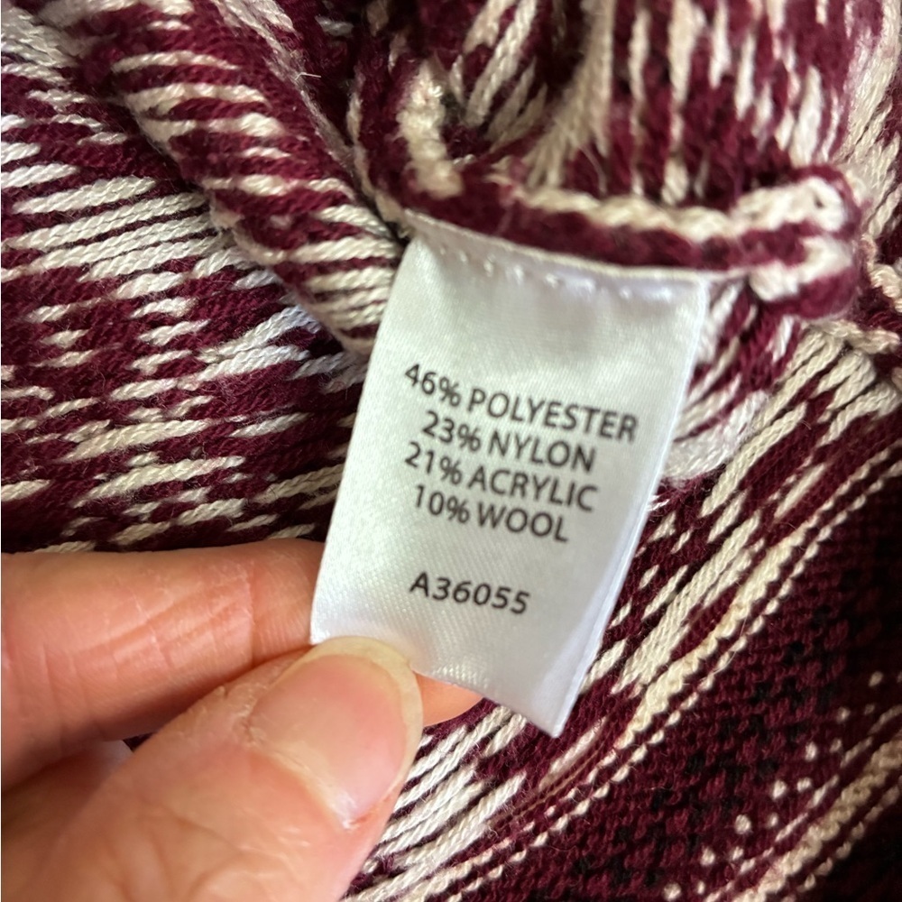Appleseed's Maroon and White Fair Isle Zip Up Cardigan- PM - Picture 12 of 13